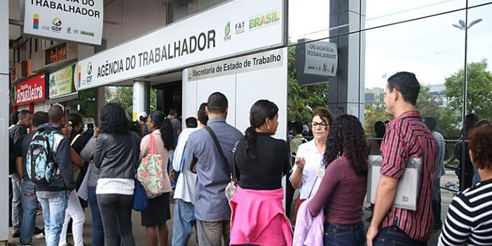 Reforma trabalhista vira tema de debate eleitoral após reduzir salários e empregos